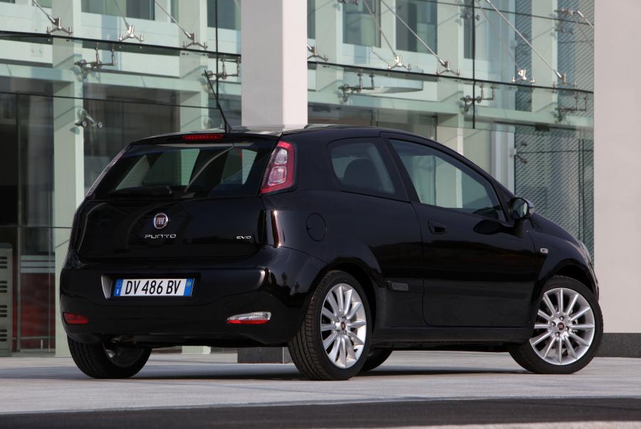  Fiat Punto Evo 2009 года  (фото 40 из 45)